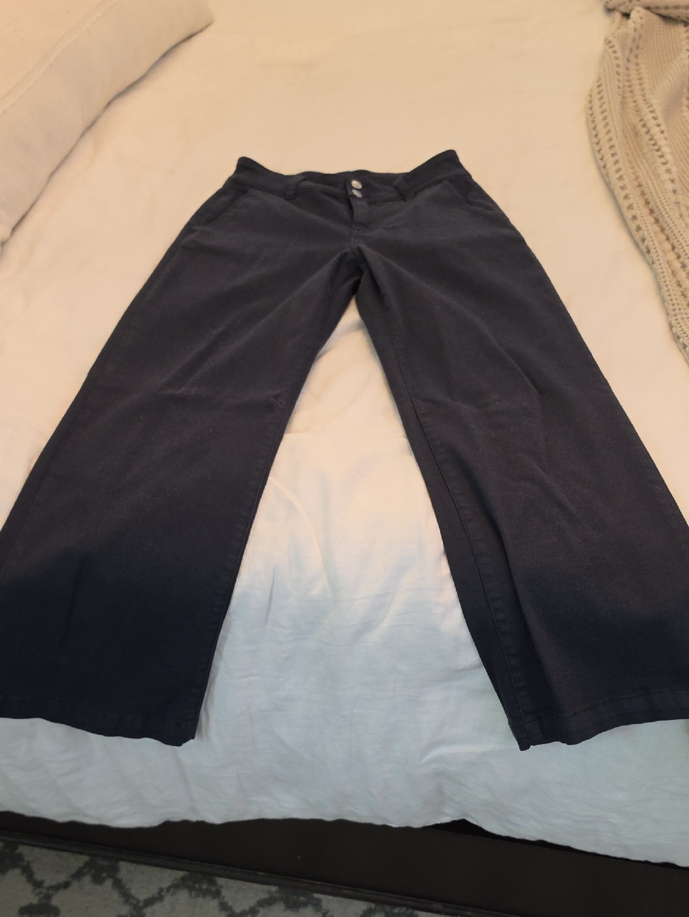 Studio Blue Wide-Leg Mid Rise Jeans in Dark Wash Blue